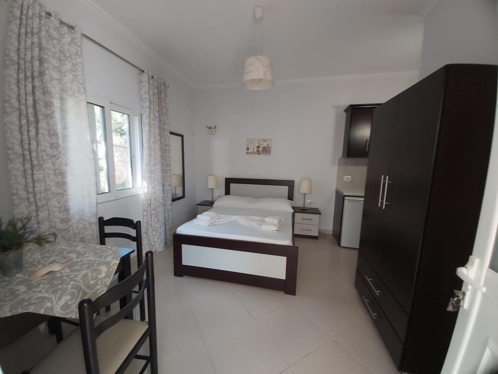 Myksamil Apartments Екстер'єр фото