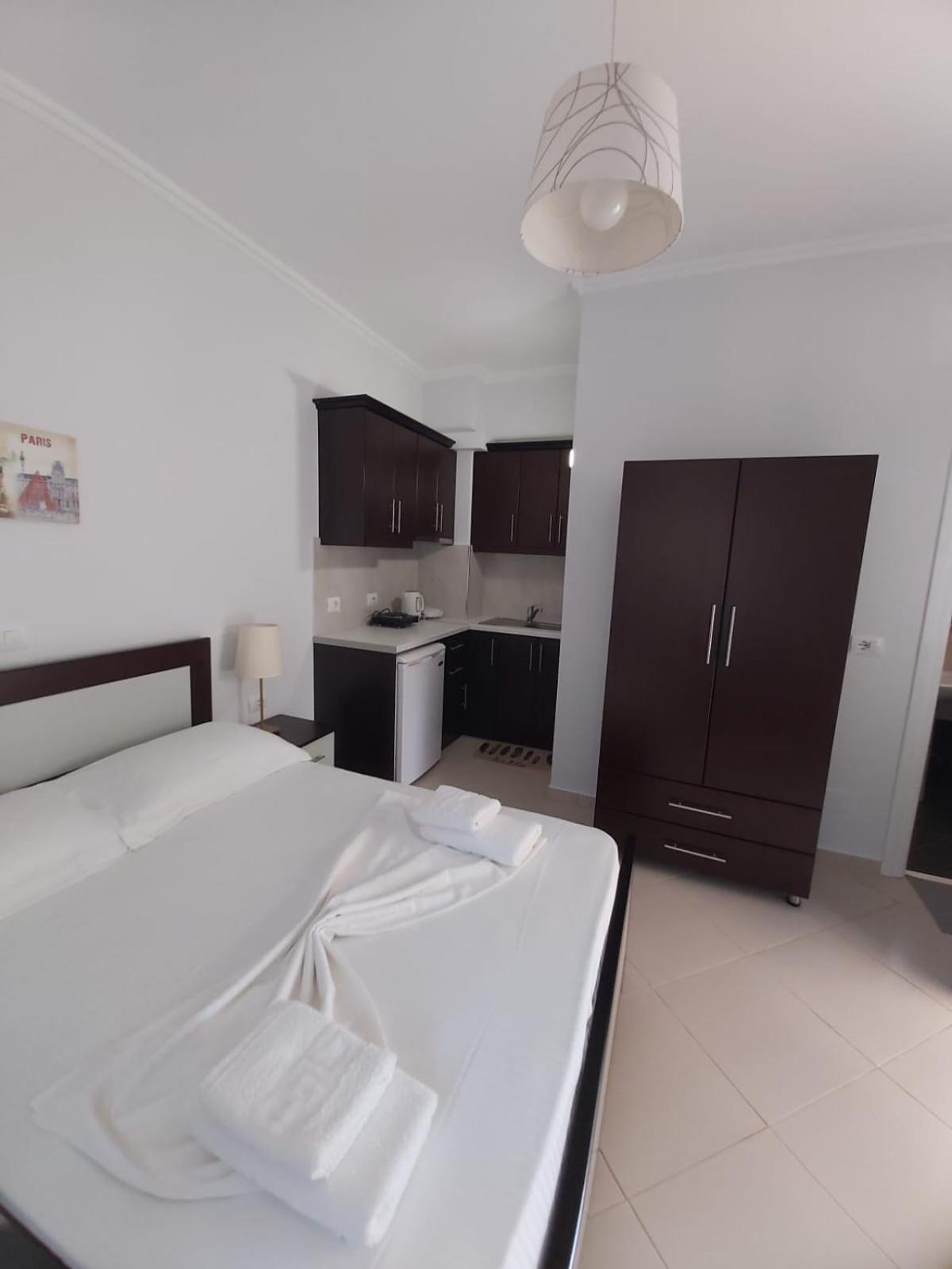 Myksamil Apartments Екстер'єр фото