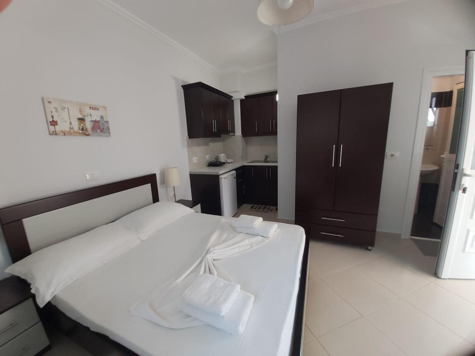 Myksamil Apartments Екстер'єр фото