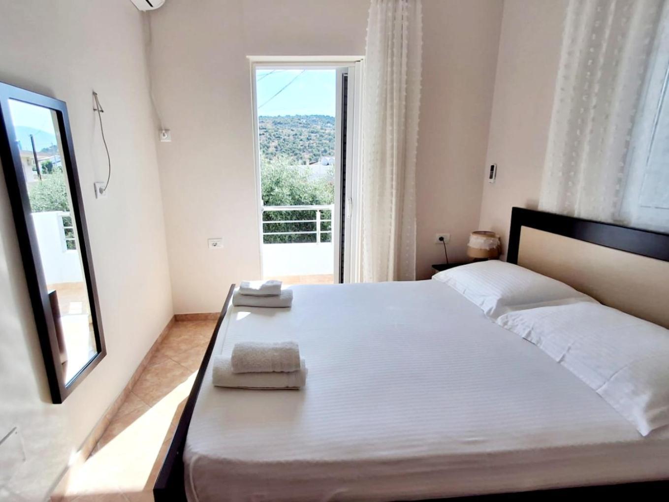 Myksamil Apartments Екстер'єр фото